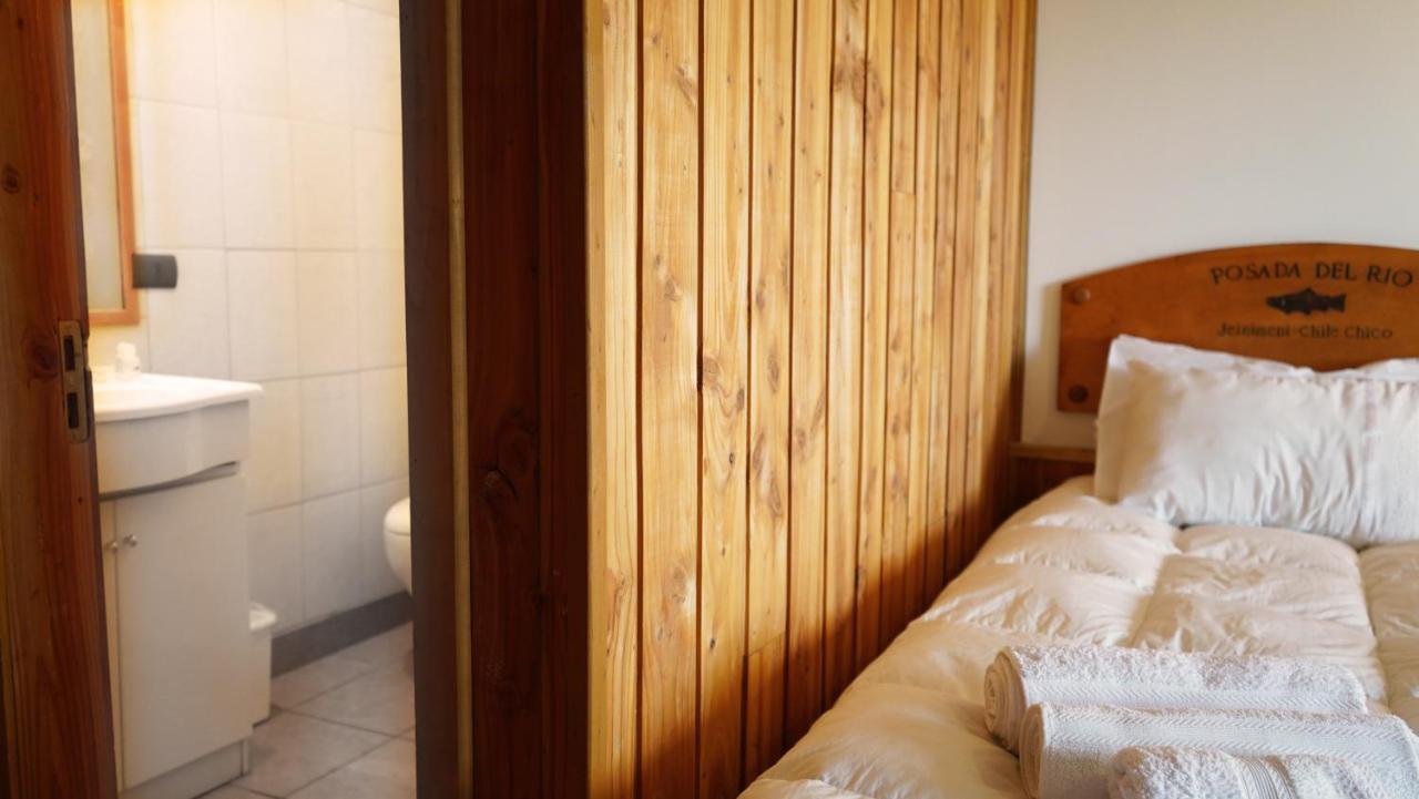 Hotel Posada Del Rio - Chile Chico Buitenkant foto